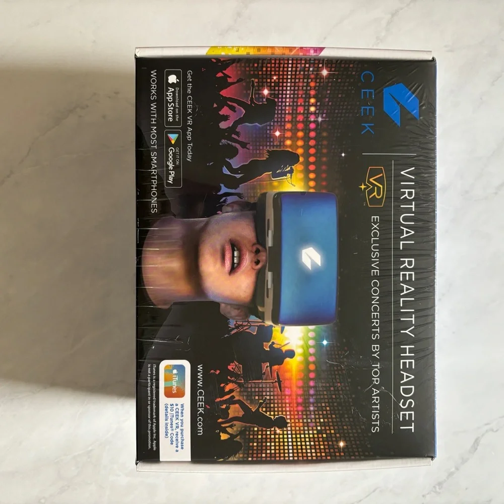 NWT! Ceek Virtual Reality VR headset